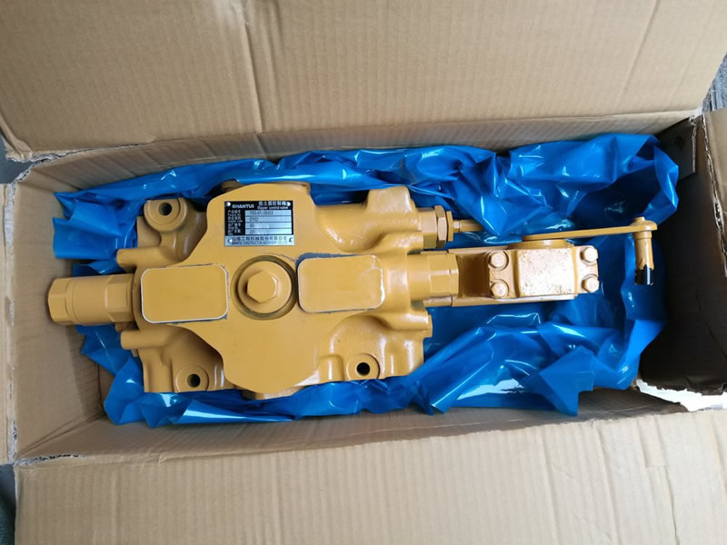 700-91-38002Valve