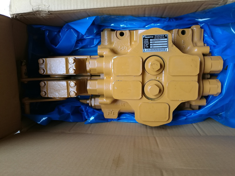 709-92-27002Valve